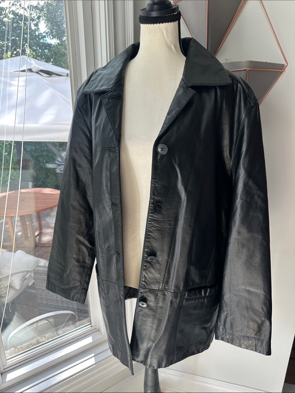 DANIER Women’s Black Leather Button-Front Jacket Oversized Layering Fall Sz XL